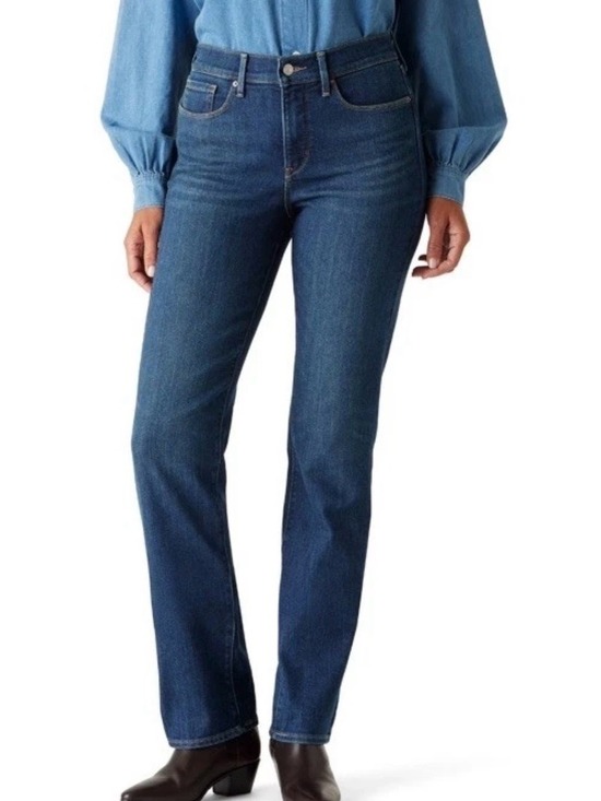 Levi's Denim - Levi's Women's Straight Leg Jeans in Dark Blue Wash NWT